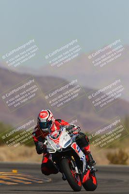 media/Nov-06-2023-Moto Forza (Mon) [[ce023d0744]]/3-Intermediate Group/Session 3 (Turn 5)/